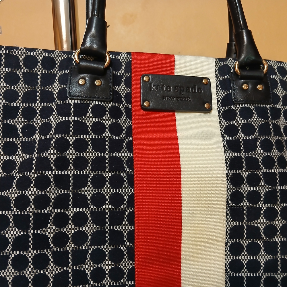 Kate Spade Black and Red Tote Bag - Picture 11 of 16